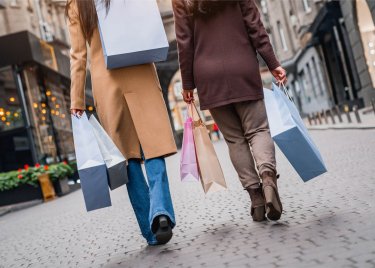 Two people are shopping in Pooler, close to Wren's Hollow