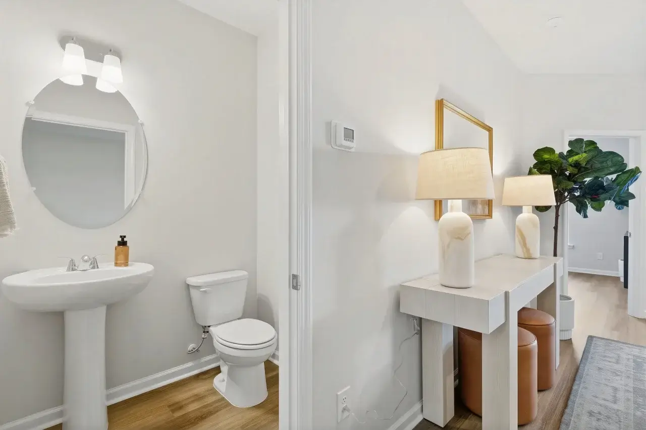 wrens hollow poole ga private bathrooom
